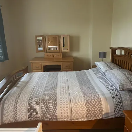 Kathleen's Haven Holiday home Causeway